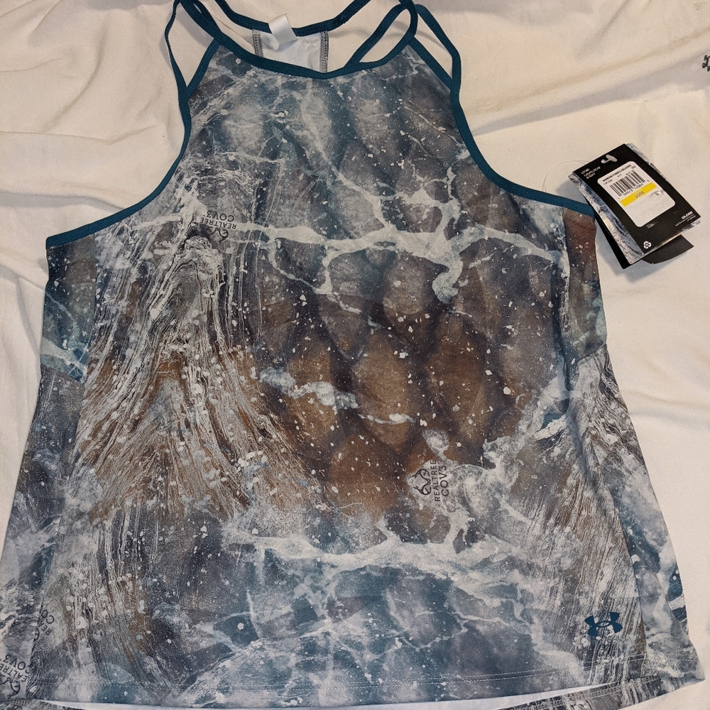 *SOLD* Under Armour Camo Tank